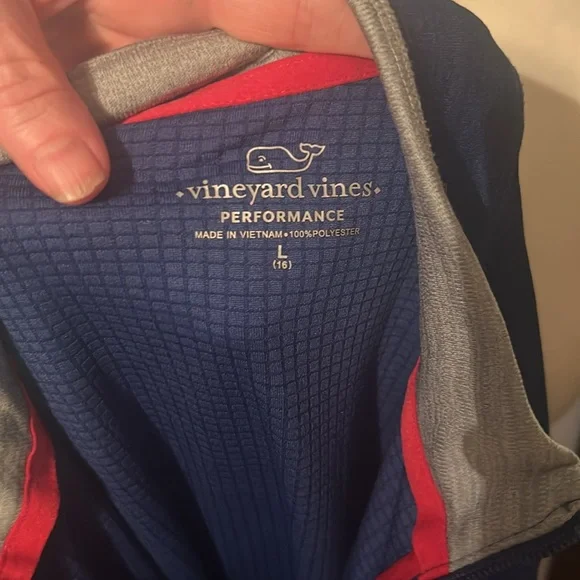 Vineyard Vines blue zipper up pull over, boys size large. - Picture 6 of 6